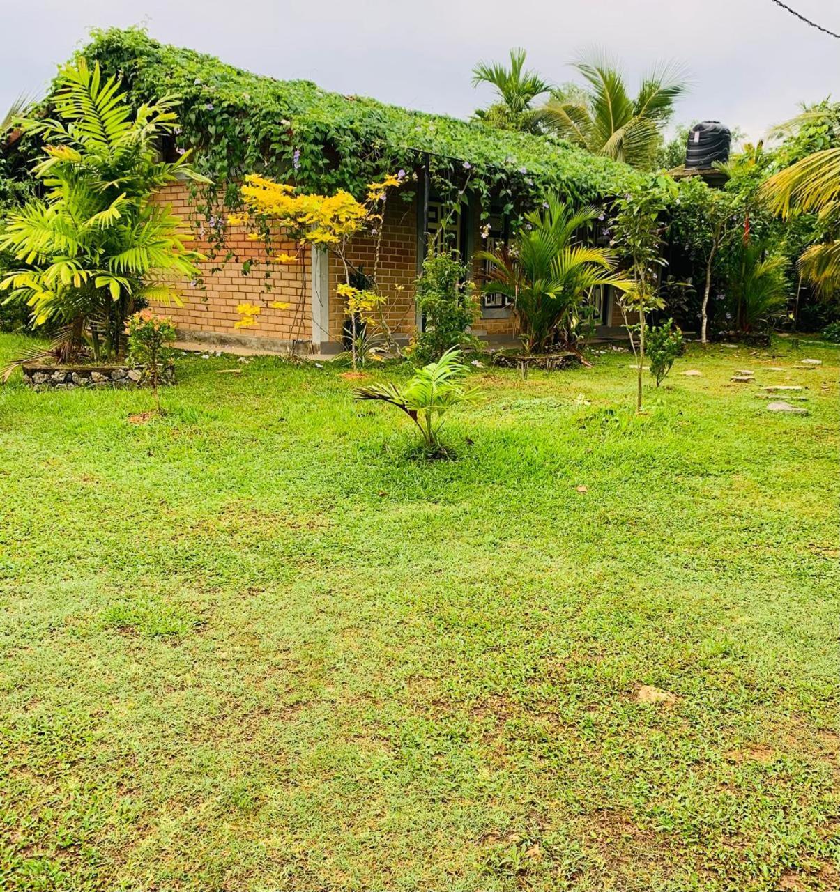 Ashok Villa Weligama Bagian luar foto